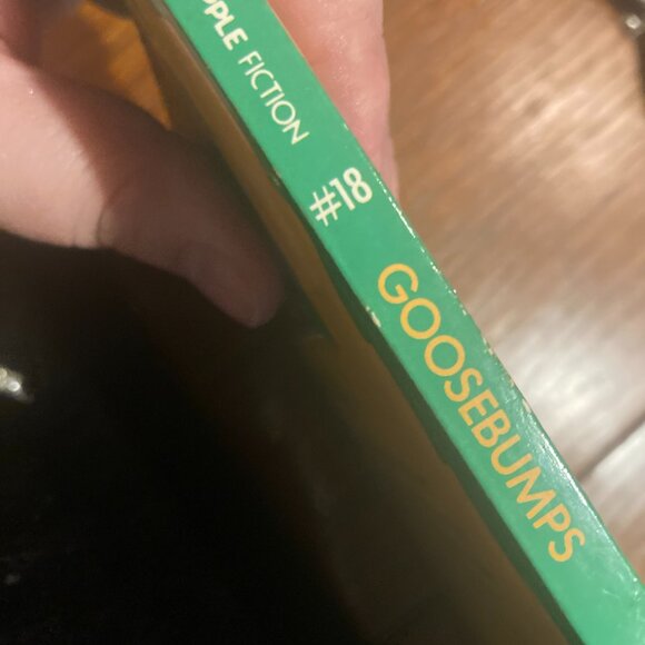 Vintage Book-Goosebumps Monster Blood 2-1994 RL Stine - Picture 3 of 4